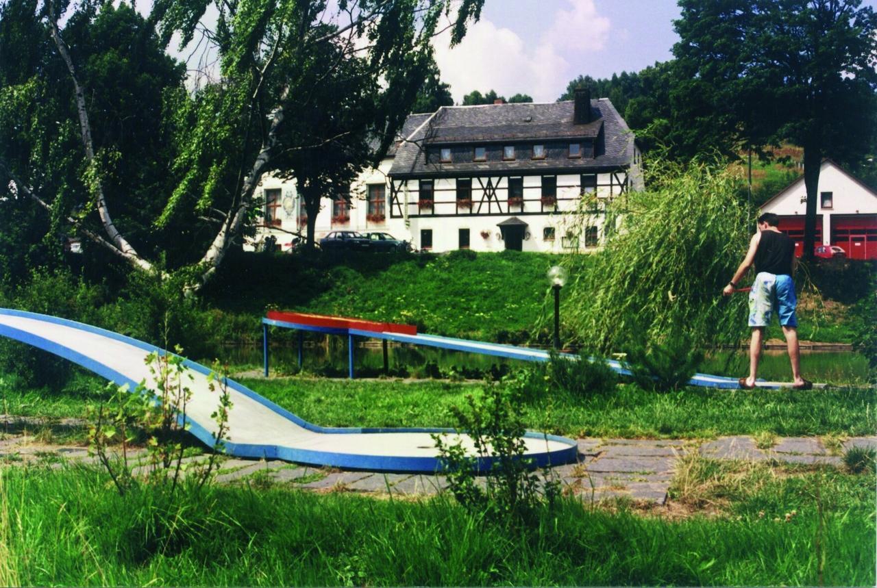 קלינגנתאל Hotel Gasthof Zum Walfisch מראה חיצוני תמונה